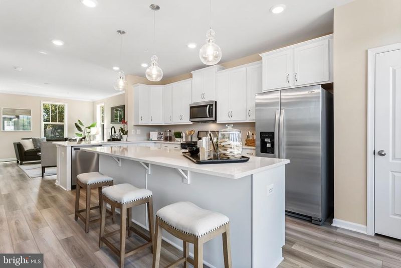6354 Butterfly Ln, Frederick, MD 21703