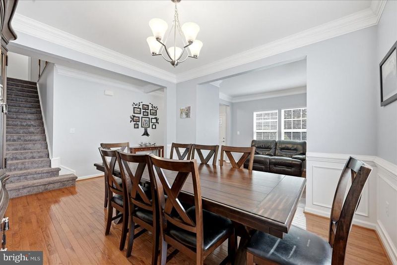 24885 Mcnair Pl, Aldie, VA 20105