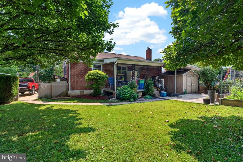 4417 Independence St, Rockville, MD 20853