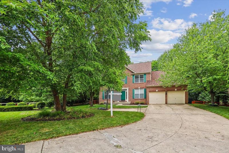 856 Sunny Chapel Rd, Odenton, MD 21113