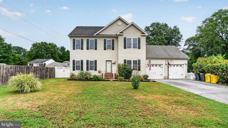 7724 Locust Grove Rd, Glen Burnie, MD 21060