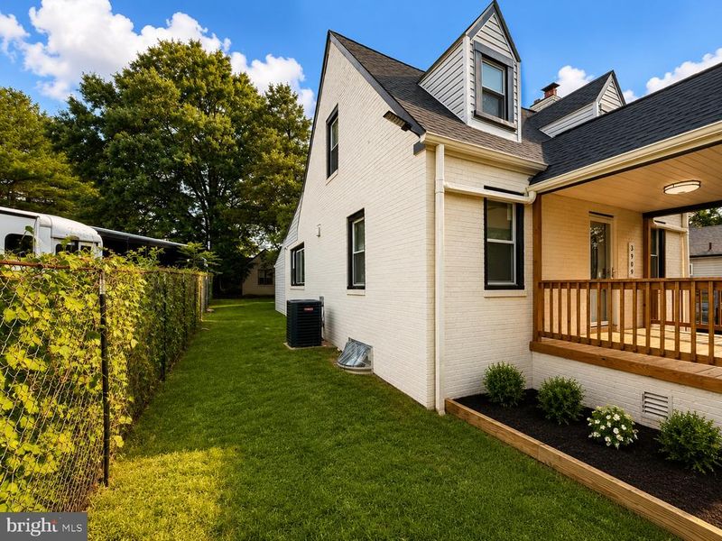 3909 Bexley Pl, Suitland, MD 20746