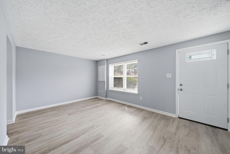 5749 Charstone Ct, Frederick, MD 21703