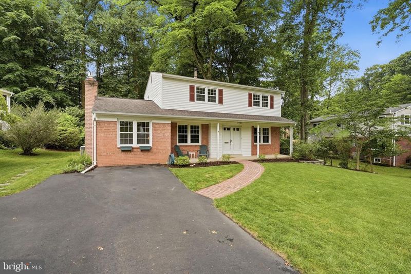 5004 Linette Ln, Annandale, VA 22003