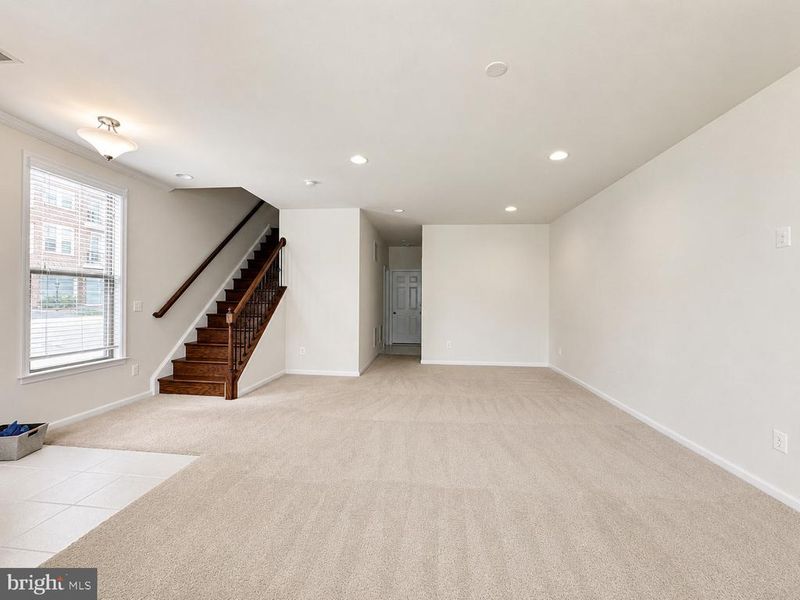 23451 Epperson Sq, Brambleton, VA 20148