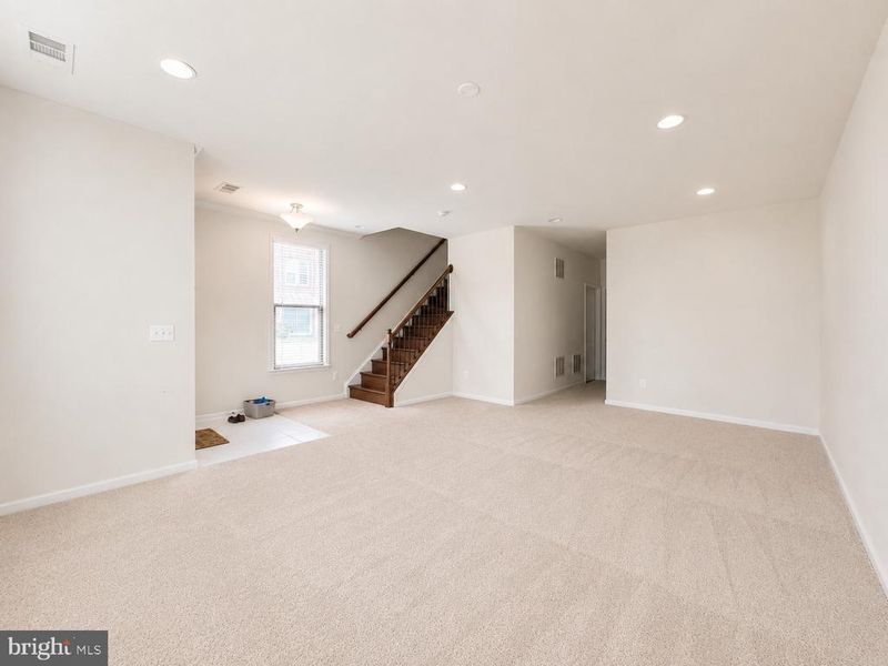 23451 Epperson Sq, Brambleton, VA 20148