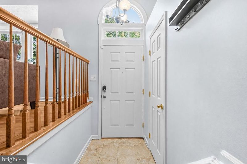 732 Streamside Dr, Bowie, MD 20721