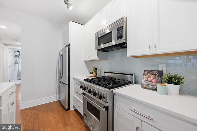 1654 Euclid St NW #104, Washington, DC 20009