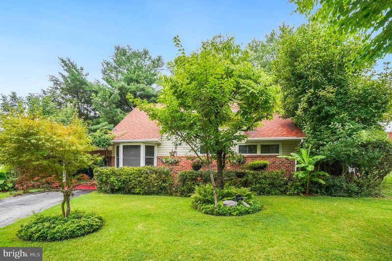 3 Crothers Ct, Rockville, MD 20852