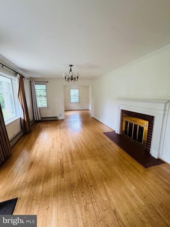 4046 Elizabeth Ln, Fairfax, VA 22032