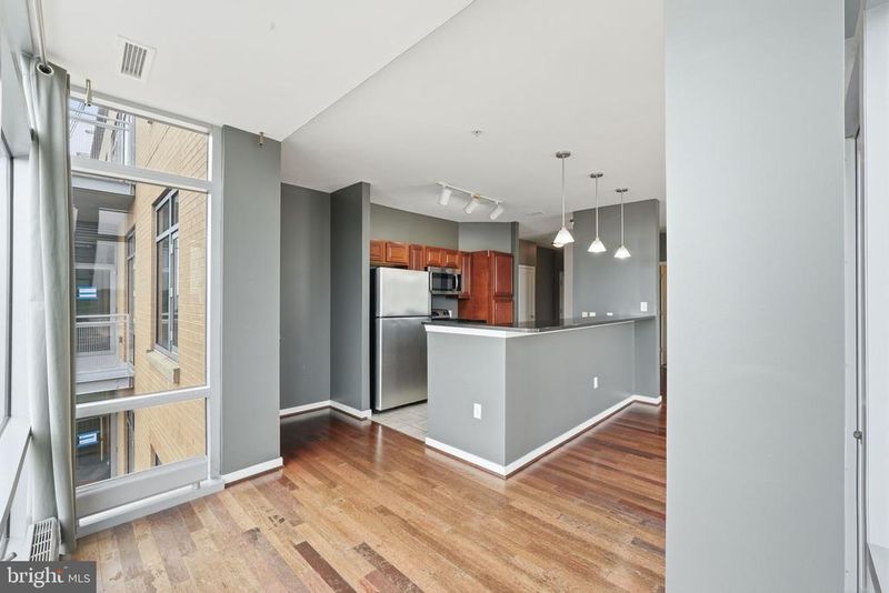 6506 America Blvd #703, Hyattsville, MD 20782