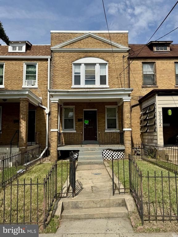 3222 10th St NE, Washington, DC 20017
