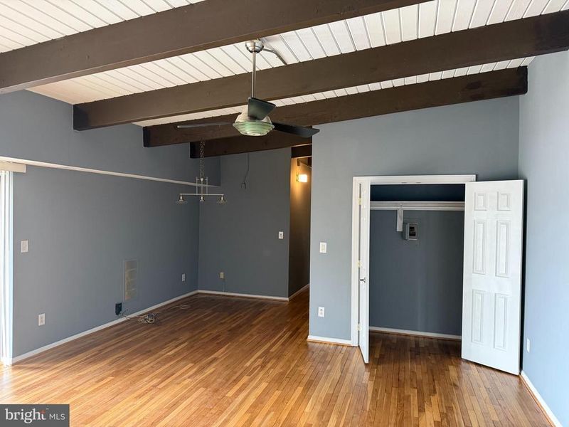 7605 Fontainebleau Dr #2347, Hyattsville, MD 20784