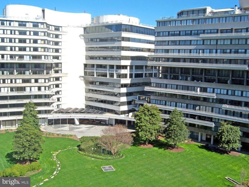 700 New Hampshire Ave NW #912, Washington, DC 20037