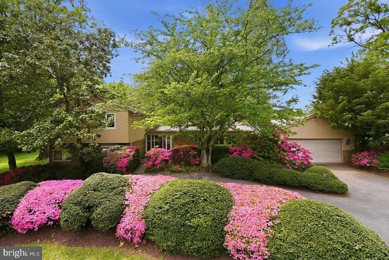 9820 Conestoga Way, Potomac, MD 20854