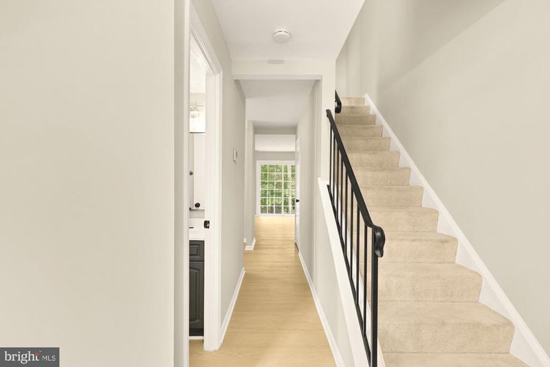 6359 Fenestra Ct #117-B, Burke, VA 22015