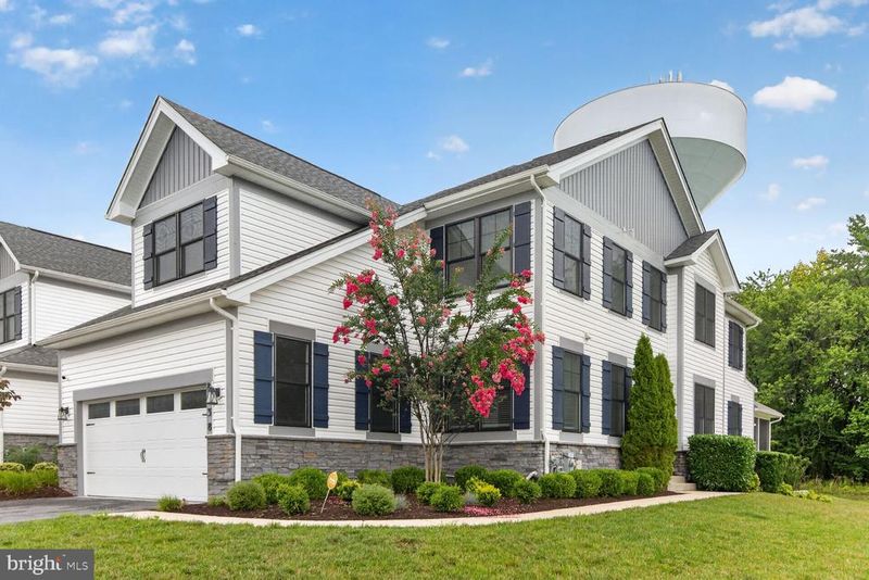 8638 Saint Anthony Dr, Severn, MD 21144
