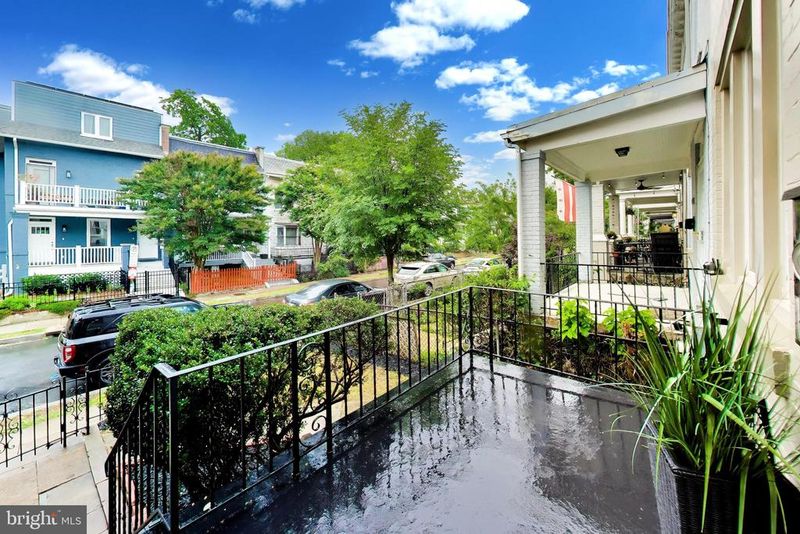1434 Perry Pl NW, Washington, DC 20010