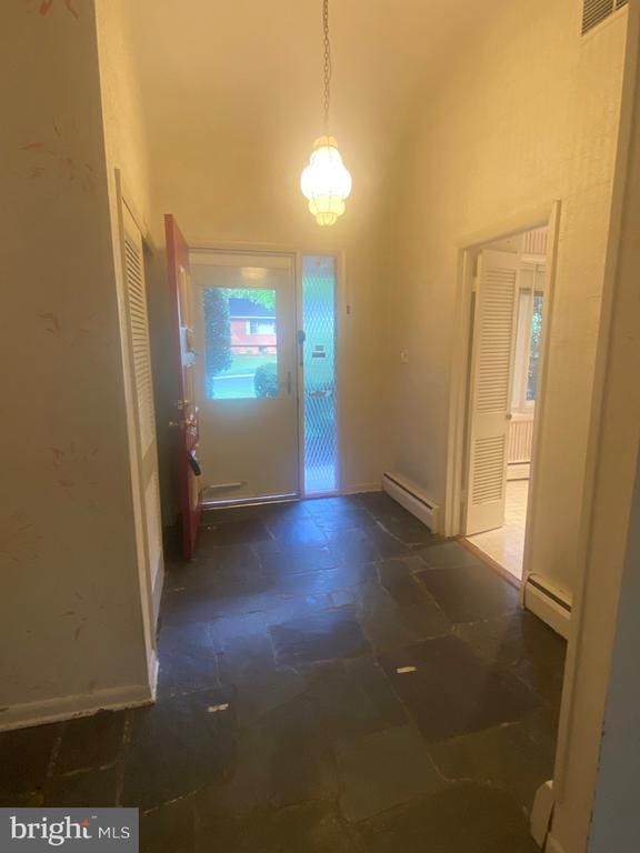 3319 Brooklawn Ter, Chevy Chase, MD 20815