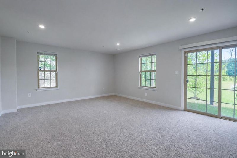 8032 Spring Arbor Dr, Laurel, MD 20707