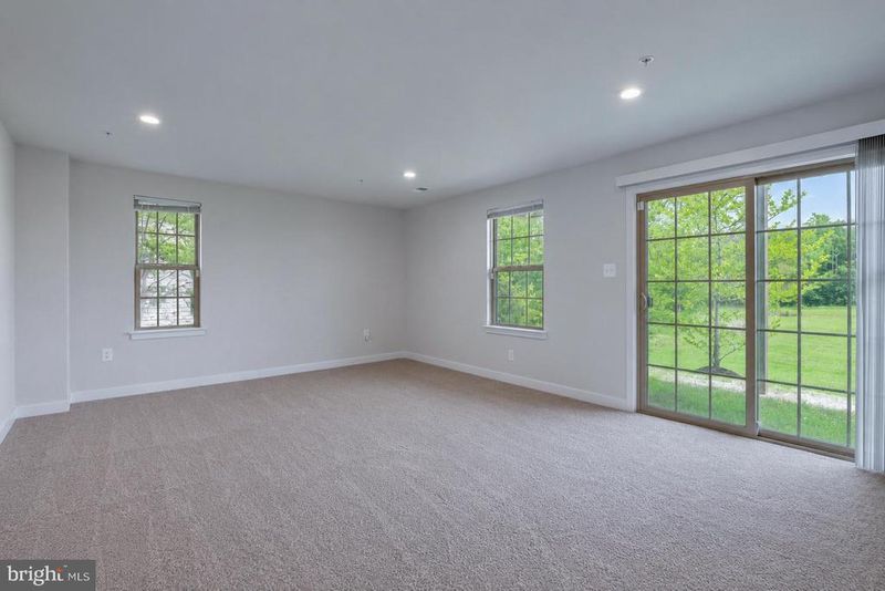 8032 Spring Arbor Dr, Laurel, MD 20707