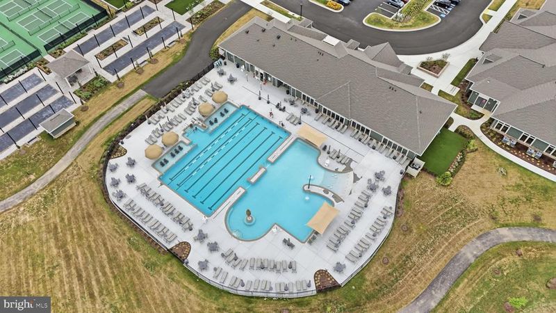 2605 Broadleaf Dr, Frederick, MD 21702