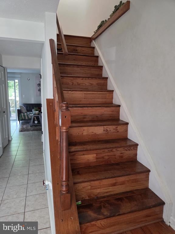8811 Vicksburg Ct, Manassas, VA 20109