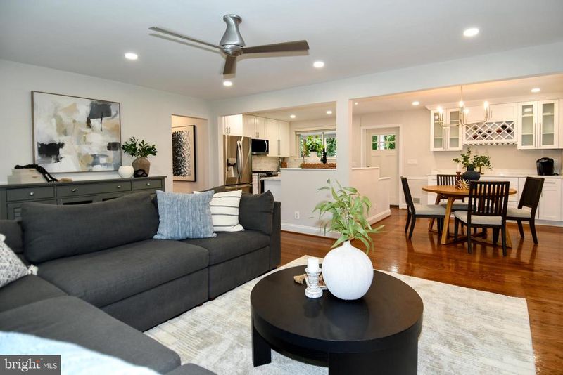3401 Oberon St, Kensington, MD 20895