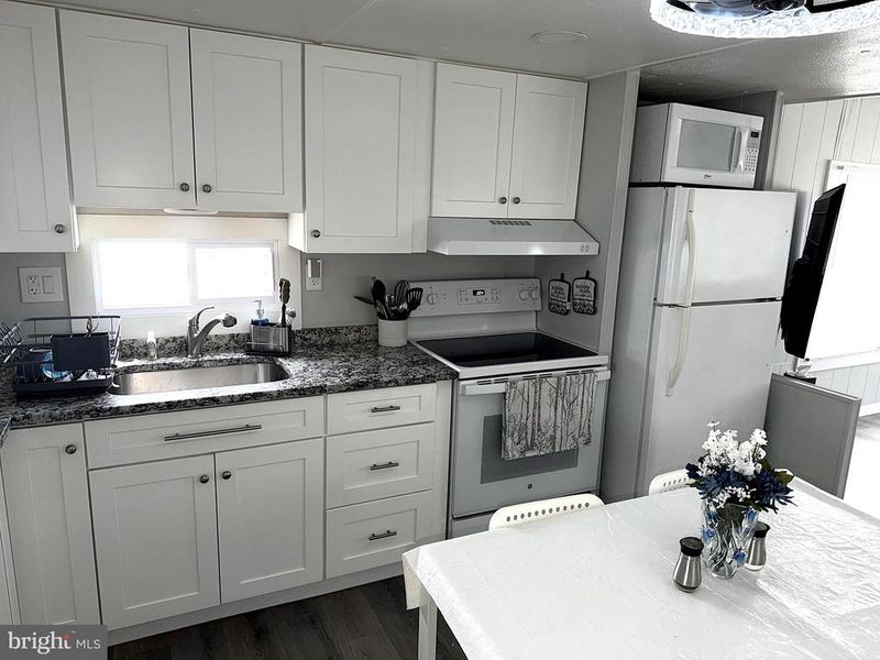 8049 Veterans #44, Millersville, MD 21108