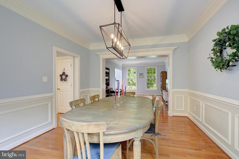 909 White Marlin Way, Annapolis, MD 21409
