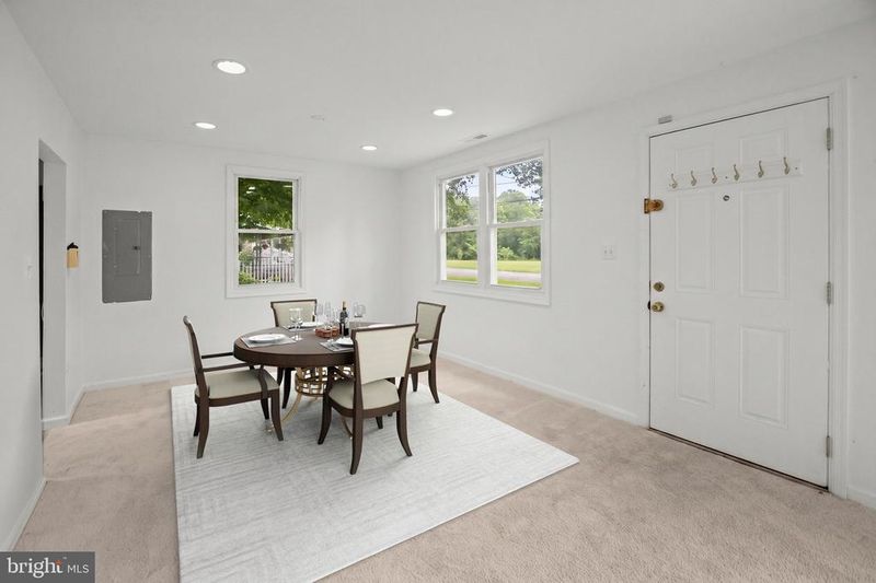 4606 Kiernan Rd, College Park, MD 20740