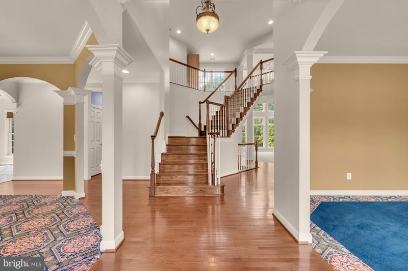 3232 Lost Pond Ct, Triangle, VA 22172