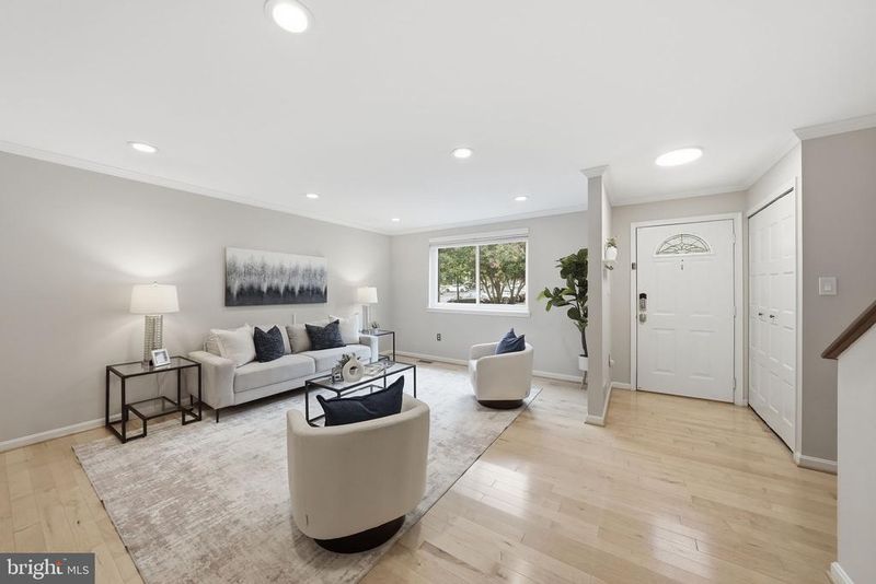 2836 Jermantown Rd #47, Oakton, VA 22124