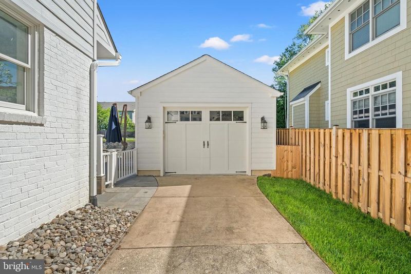 3519 N Ohio St, Arlington, VA 22207