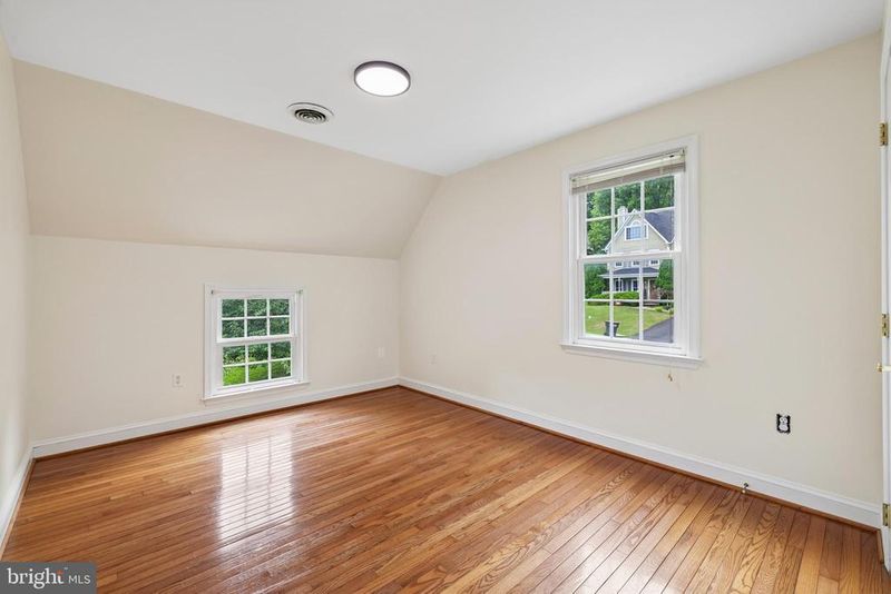 6650 Lake Front Ct, New Market, MD 21774