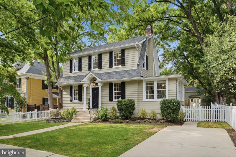 3807 Baltimore St, Kensington, MD 20895