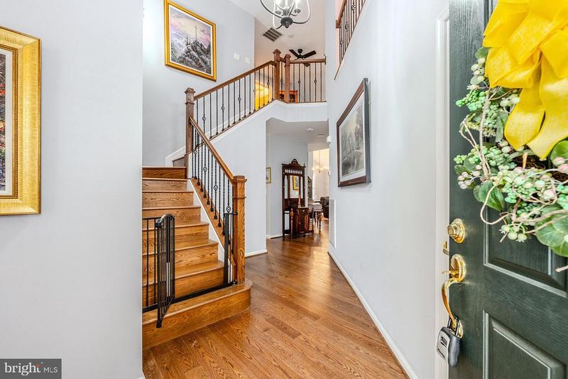 13728 Fieldstone Way, Gainesville, VA 20155