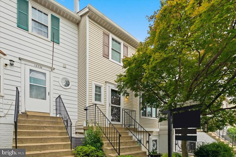 13772 Flowing Brook Ct #32G, Chantilly, VA 20151