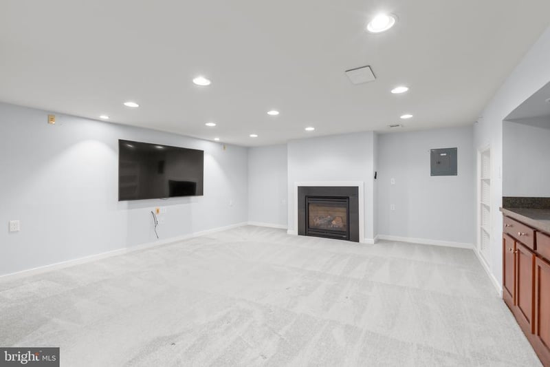 3514 Carlyle Ct, Fredericksburg, VA 22408