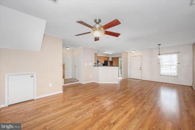 4946 Whitney Ter, Frederick, MD 21703