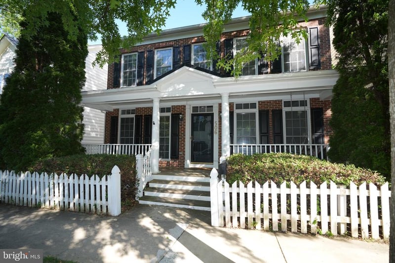 506 Leaning Oak St, Gaithersburg, MD 20878