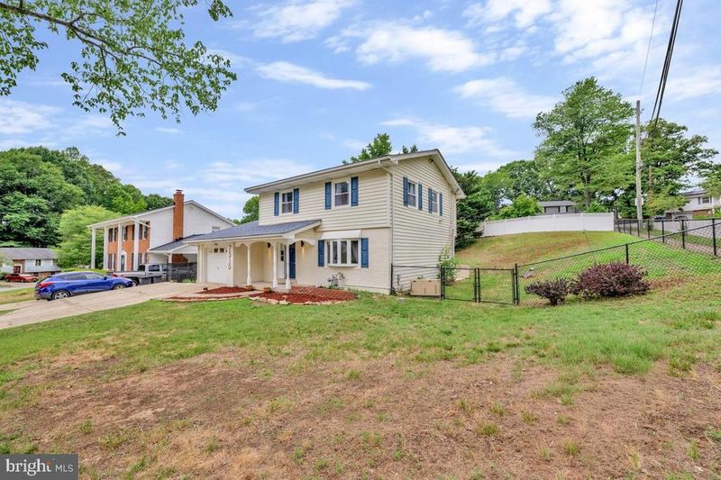 7515 Lenham Dr, Fort Washington, MD 20744