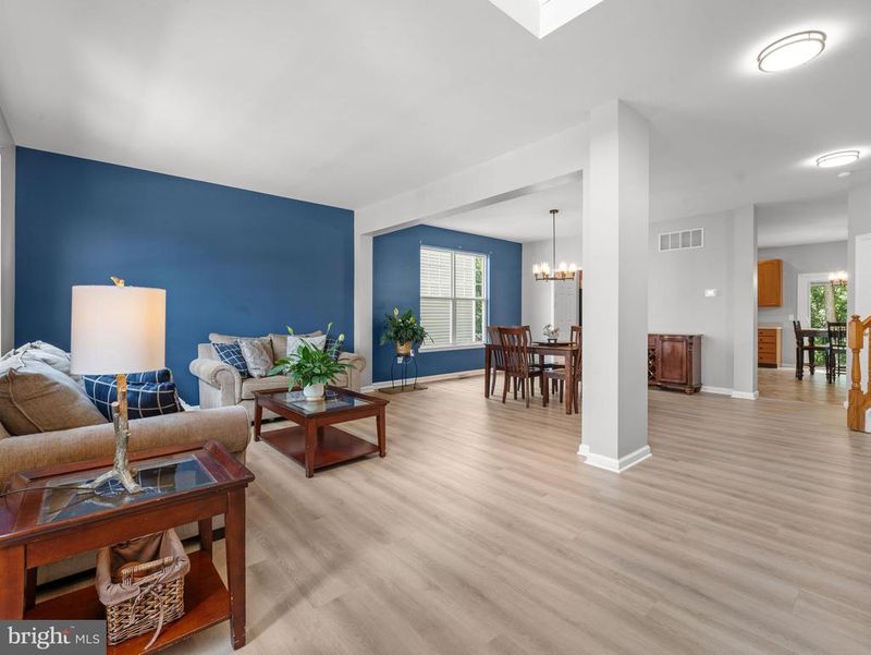 1020 Wheatfield Dr, Millersville, MD 21108