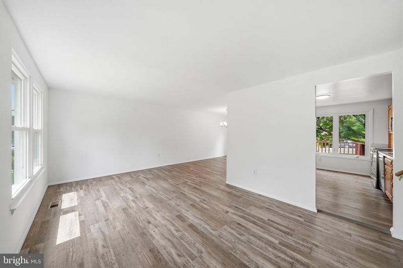 25940 Largo Ct, Damascus, MD 20872