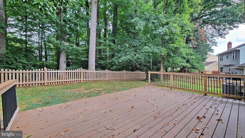 5908 Oakland Park Dr, Burke, VA 22015