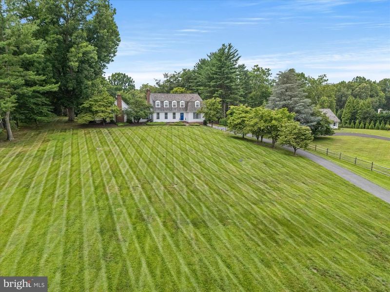 10812 Cripplegate Rd, Potomac, MD 20854