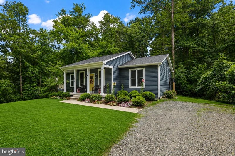 1210 Amherst Ave, Fredericksburg, VA 22405