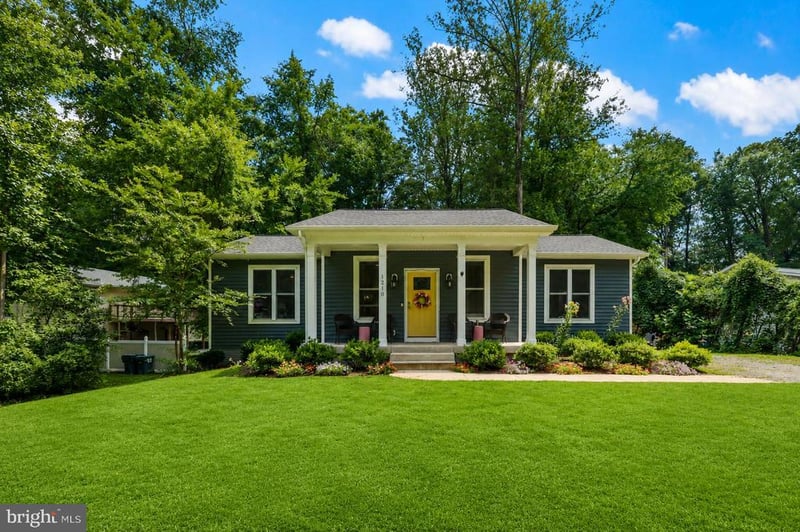 1210 Amherst Ave, Fredericksburg, VA 22405