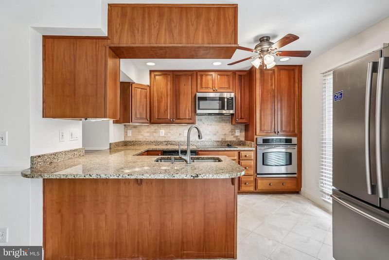 17014 Catalpa, Rockville, MD 20855
