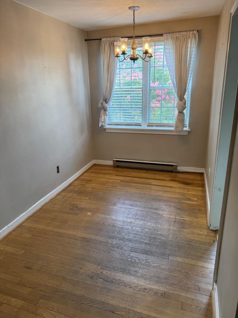 19 Auburn Ct #B, Alexandria, VA 22305